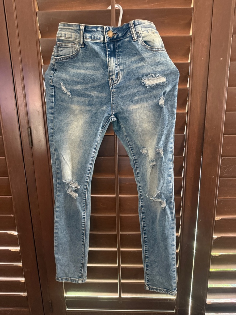 SHEIN Distressed Medium Blue Boy’s Skinny Jeans